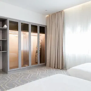 تحقق من التوفر